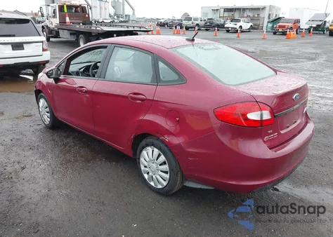 2011 Ford Fiesta Se z USA, uszkodzony, nr VIN 3FADP4BJ2BM231420